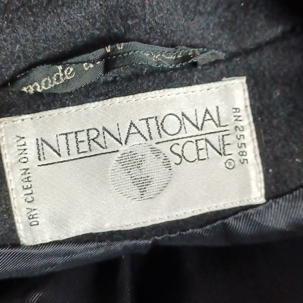 INTERNATIONAL SCENE Vintage Made In Hungary 100% Wool Black Trench Coat 9/10 - Picture 4 of 15